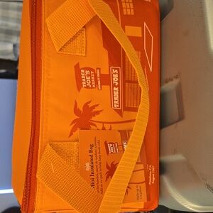 Trader Joe's Mini Insulated Bag- Peach